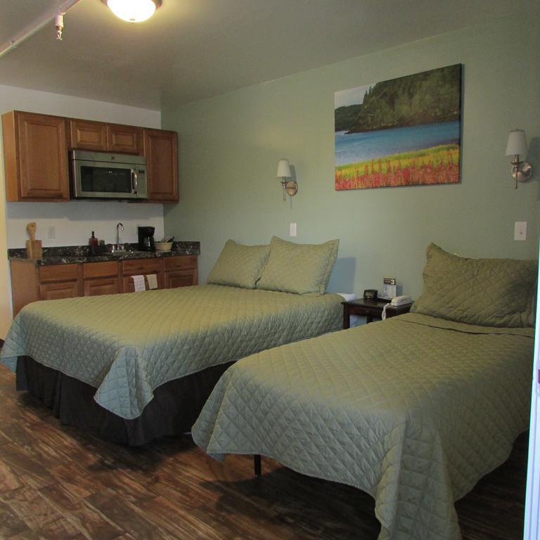 Creekwood Inn Anchorage Exterior photo