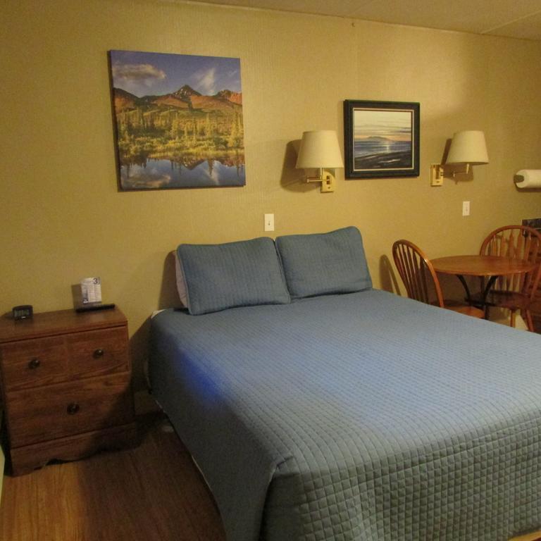 Creekwood Inn Anchorage Exterior photo